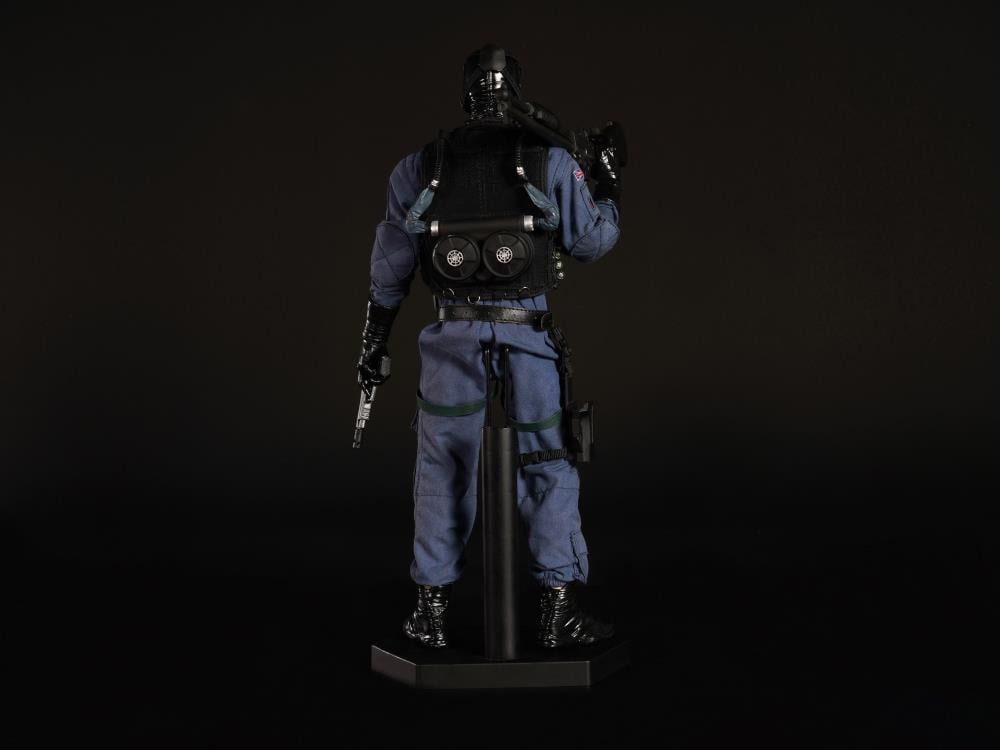 Rainbow Six: Siege Smoke 1/6 Scale Figure Gallery Image 8