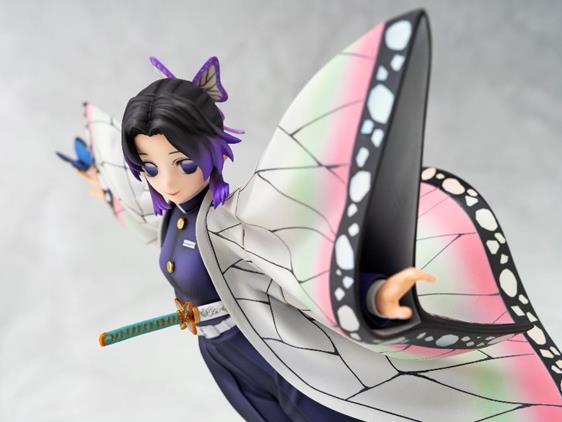 Demon Slayer: Kimetsu no Yaiba Shinobu Kocho 1/7 Scale Figure Gallery Image 8