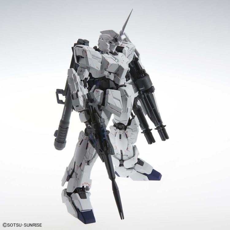 Mobile Suit Gundam Unicorn MGEX RX-0 Unicorn Gundam (Ka Ver.) 40th Anniversary 1/100 Scale Model Kit Gallery Image 11