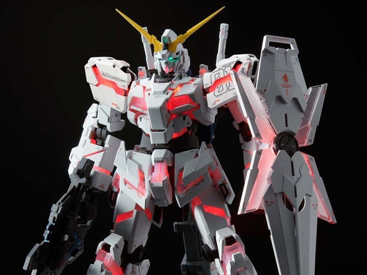 Mobile Suit Gundam Unicorn MGEX RX-0 Unicorn Gundam (Ka Ver.) 40th Anniversary 1/100 Scale Model Kit Gallery Image 1