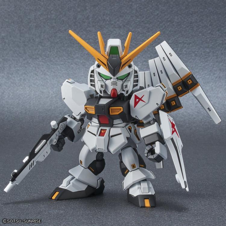 Mobile Suit Gundam: Char's Counterattack SD EX-Standard Nu Gundam Model Kit Gallery Image 4
