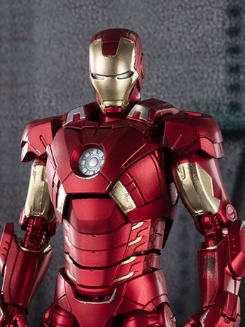 The Avengers S.H.Figuarts Iron Man Mark VII (Avengers Assemble Edition) Exclusive Action Figure Gallery Image 2
