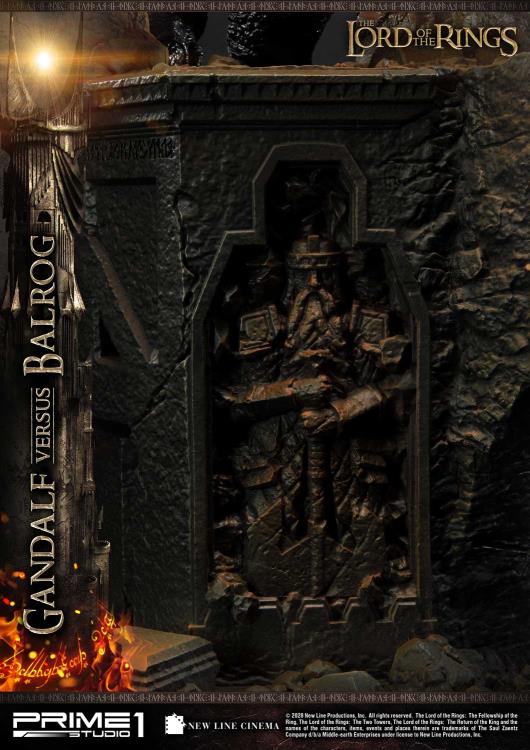 The Lord of the Rings Premium Masterline Gandalf Versus Balrog Limited Edition Statue Gallery Image 15