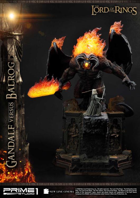 The Lord of the Rings Premium Masterline Gandalf Versus Balrog Limited Edition Statue Gallery Image 3