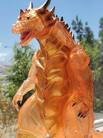 Gfantis (Kickstarter Exclusive Ver.) 8" Vinyl Figure Gallery Image 2