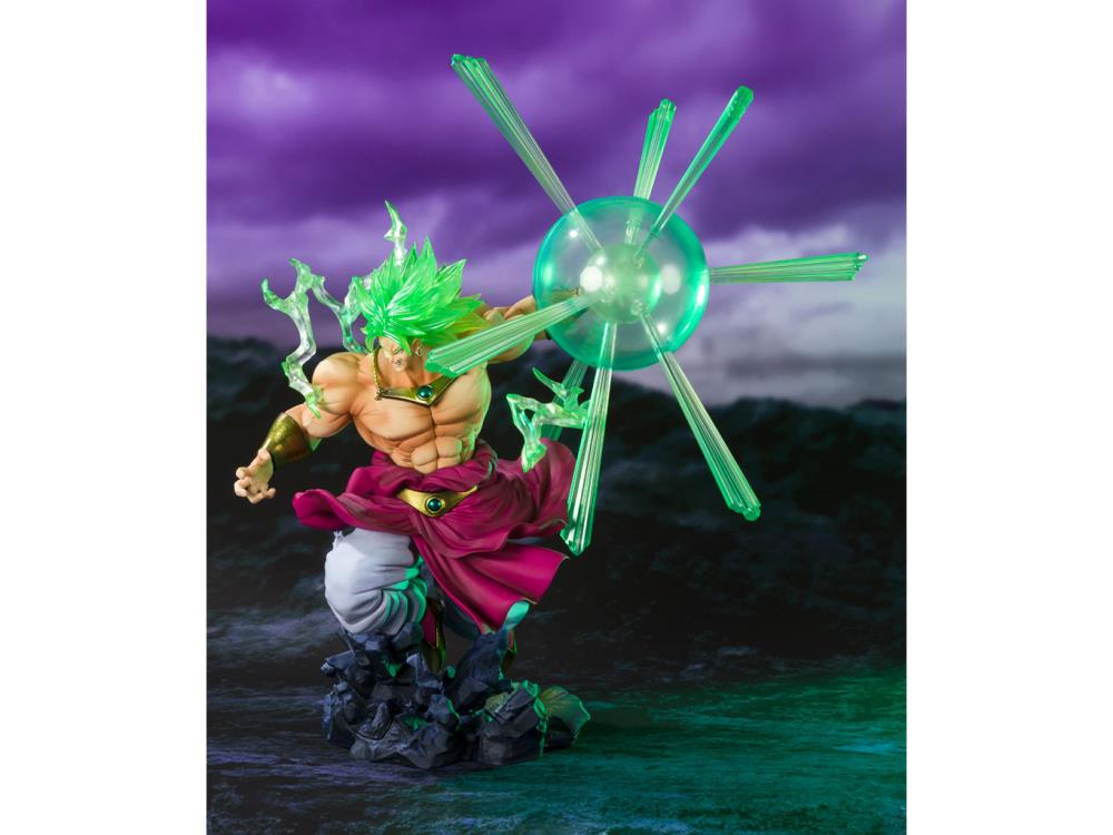Dragon Ball Z FiguartsZERO Super Saiyan Broly (The Burning Battles) Event Exclusive Color Ver. Gallery Image 4