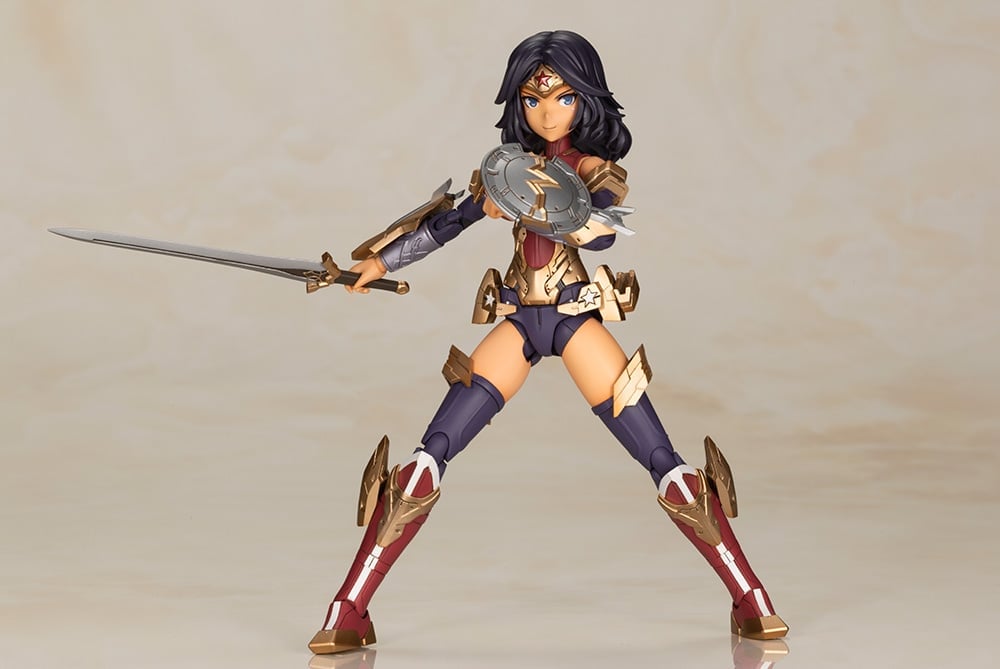 DC Comics Cross Frame Girl Wonder Woman (Humikane Shimada Ver.) Model Kit Gallery Image 6