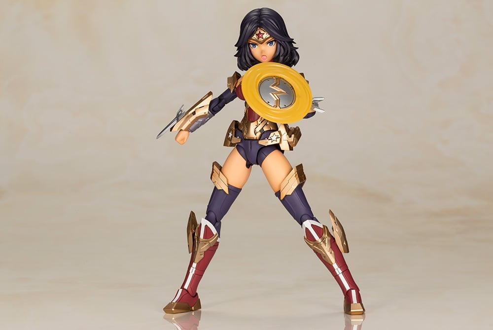 DC Comics Cross Frame Girl Wonder Woman (Humikane Shimada Ver.) Model Kit Gallery Image 7