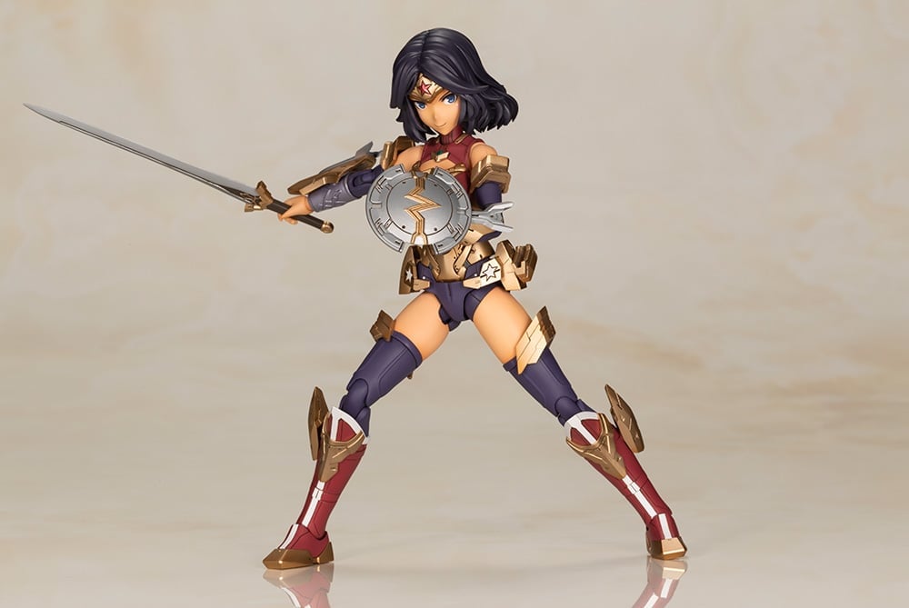 DC Comics Cross Frame Girl Wonder Woman (Humikane Shimada Ver.) Model Kit Gallery Image 5