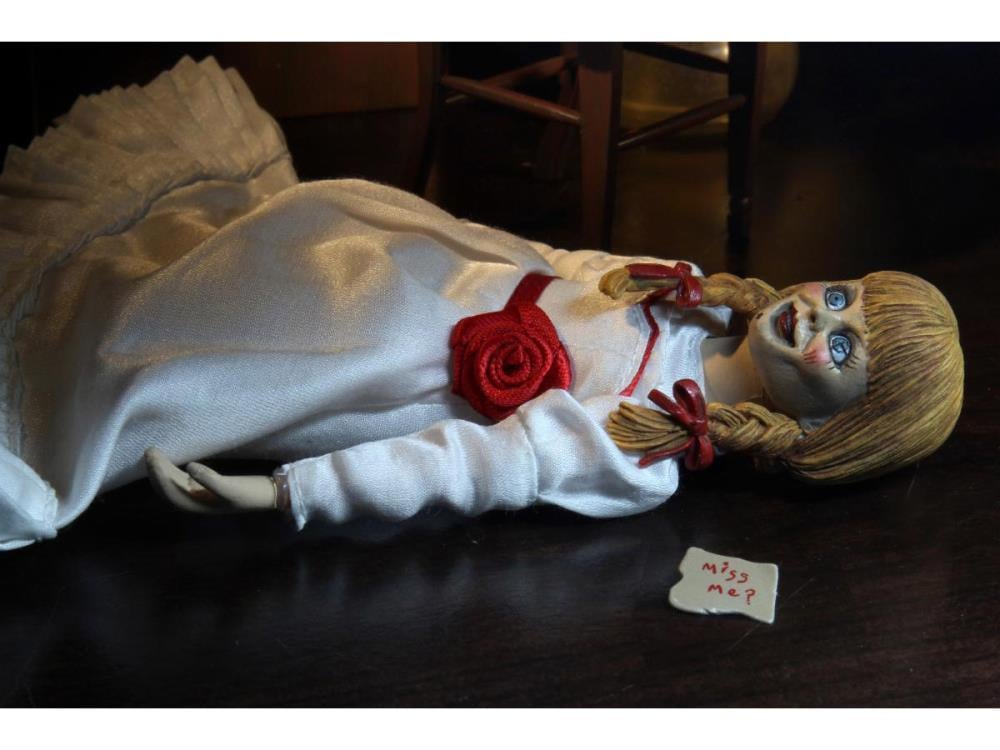 The Conjuring Universe Annabelle Figure Gallery Image 10