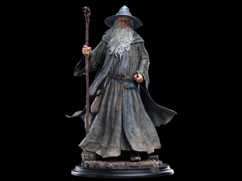 The Lord of the Rings Classic Series Gandalf the Grey Pilgrim 1/6 Scale Statue Gallery Image 3