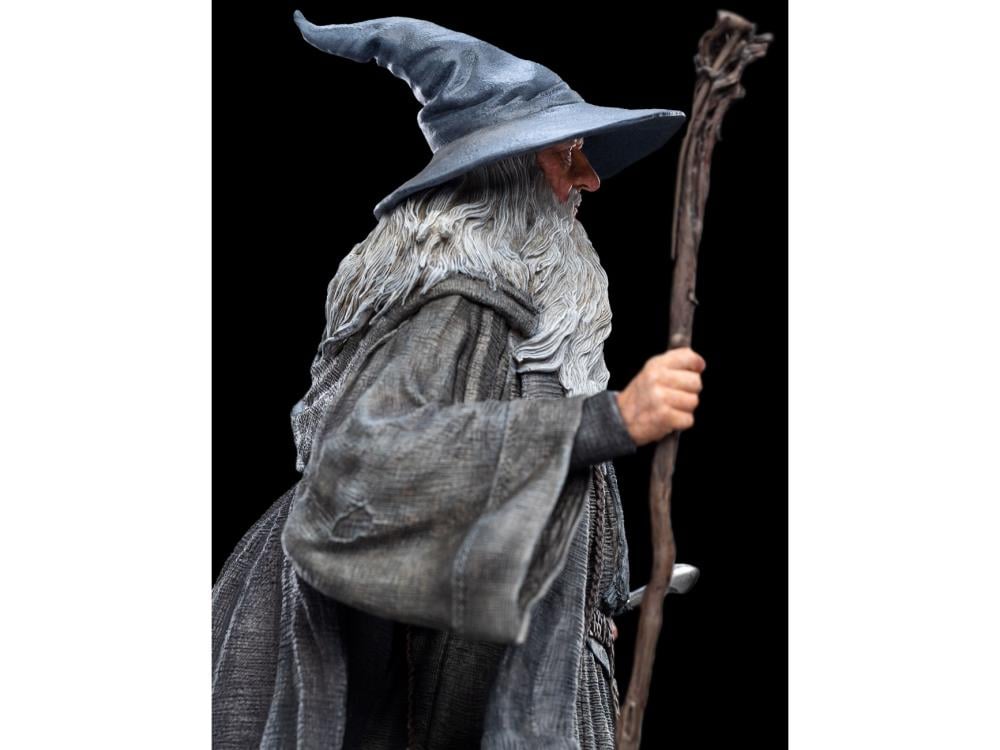 The Lord of the Rings Classic Series Gandalf the Grey Pilgrim 1/6 Scale Statue Gallery Image 12