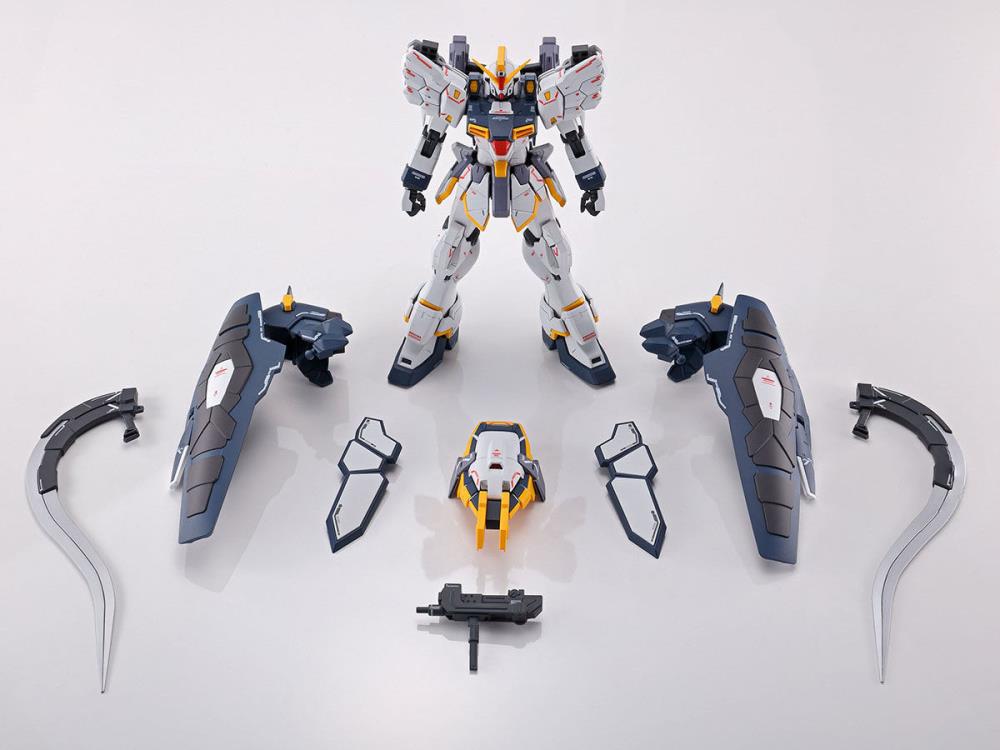 Mobile Suit Gundam Wing Endless Waltz: Glory of the Losers MG Gundam Sandrock (EW Ver.) Armadillo Unit Exclusive 1/100 Scale Model Kit Gallery Image 11