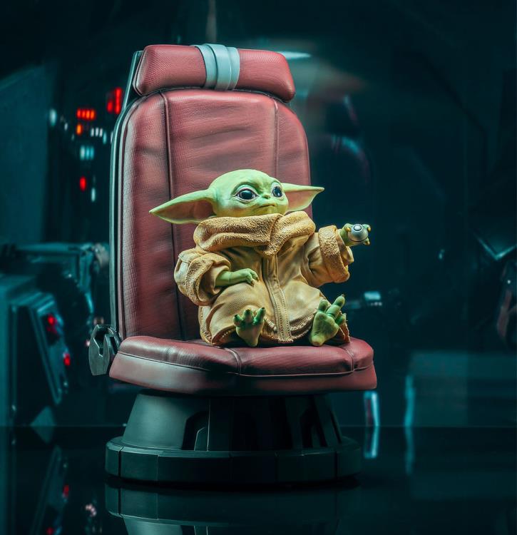 Star Wars The Mandalorian The Child In Chair 1/2 Scale Statue Gallery Image 4