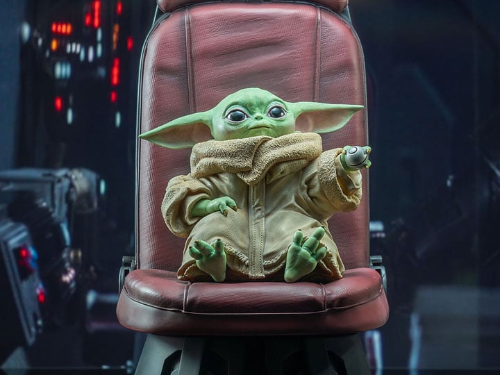Star Wars The Mandalorian The Child In Chair 1/2 Scale Statue Gallery Image 1