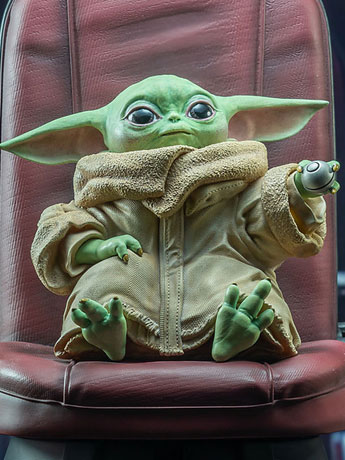 Star Wars The Mandalorian The Child In Chair 1/2 Scale Statue Gallery Image 2