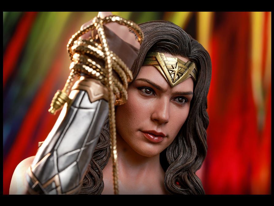 Wonder Woman 1984 MMS584 Wonder Woman 1/6 Scale Figure Gallery Image 19