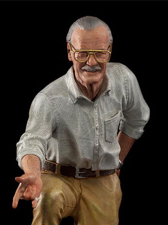 Stan Lee 1/10 Deluxe Art Scale Limited Edition Statue Gallery Image 2