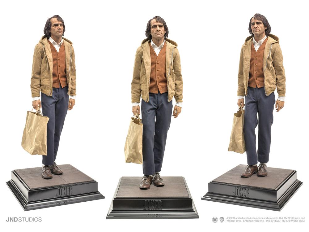 Joker Hyperreal Arthur Fleck 1/3 Scale Statue Gallery Image 6