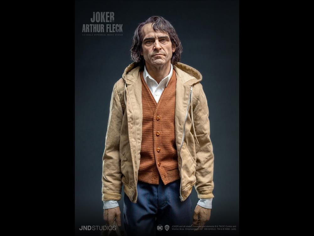 Joker Hyperreal Arthur Fleck 1/3 Scale Statue Gallery Image 10