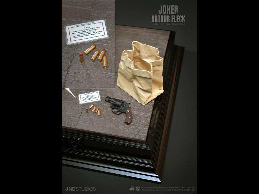 Joker Hyperreal Arthur Fleck 1/3 Scale Statue Gallery Image 22