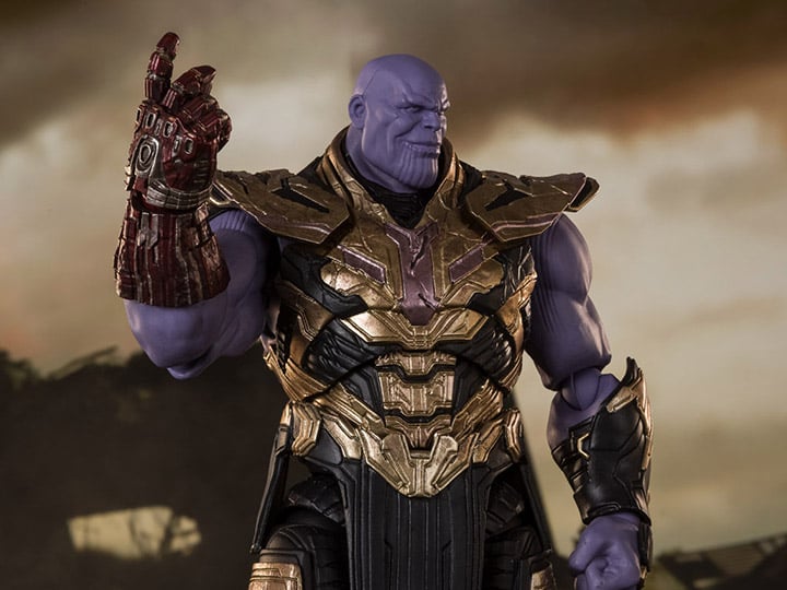 Avengers: Endgame S.H.Figuarts Thanos (Final Battle Edition) Action Figure Gallery Image 1