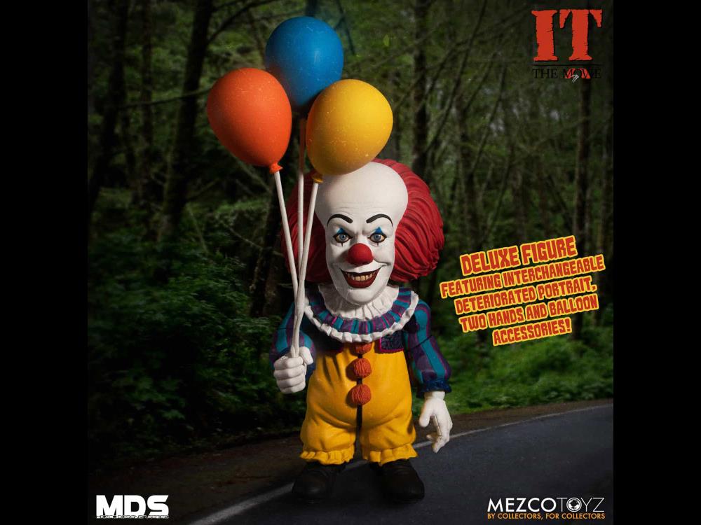 IT (1990) Mezco Designer Series Deluxe Pennywise Gallery Image 3