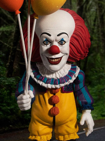 IT (1990) Mezco Designer Series Deluxe Pennywise Gallery Image 2