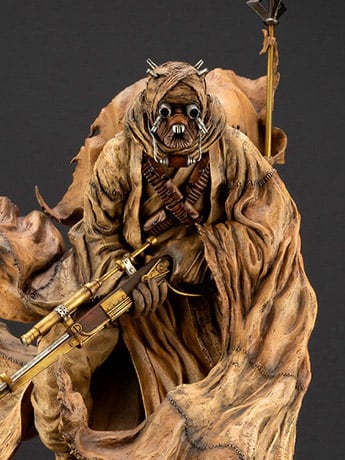 Star Wars ArtFX Artist Series Tusken Raider (Barbaric Desert Tribe) Statue Gallery Image 2