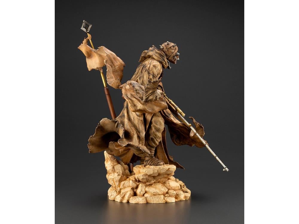 Star Wars ArtFX Artist Series Tusken Raider (Barbaric Desert Tribe) Statue Gallery Image 8