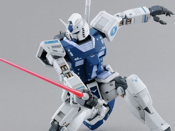 Gundam MG 1/100 RX-78-2 Gundam Ver.3.0 [Gundam Base Color] (The Gundam Base Limited) Exclusive Model Kit Gallery Image 1