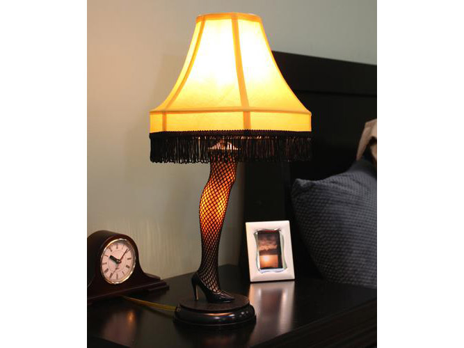A Christmas Story Deluxe Clapper With Leg Lamp Gallery Image 3