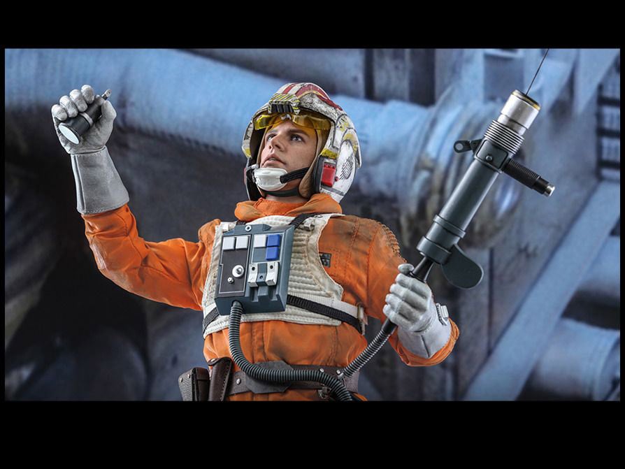 Star Wars: The Empire Strikes Back 40th Anniversary MMS585 Luke Skywalker 1/6 Scale Collectible Figure Gallery Image 19