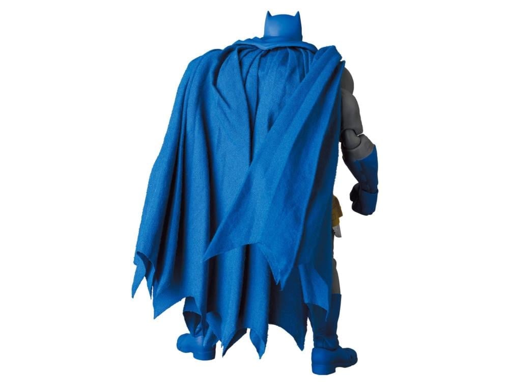 MAFEX No. 139 The Dark Knight Returns Batman & Robin