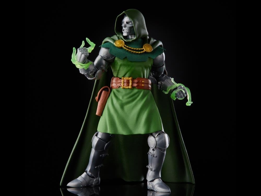 Fantastic Four Marvel Legends Retro Collection Doctor Doom Action Figure Gallery Image 4