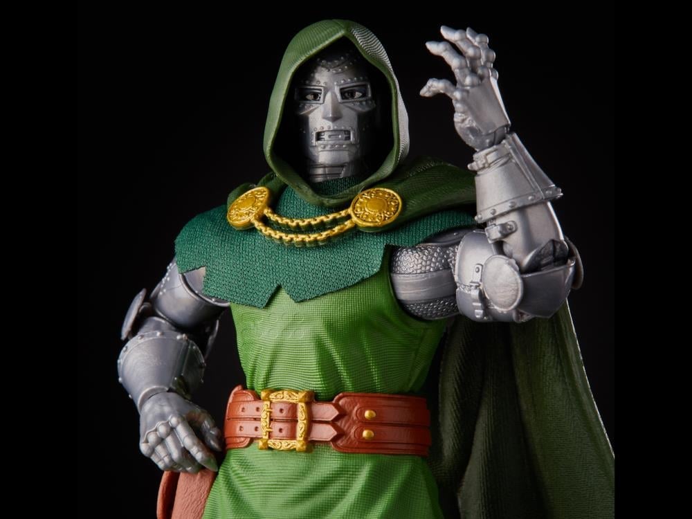 Fantastic Four Marvel Legends Retro Collection Doctor Doom Action Figure Gallery Image 7