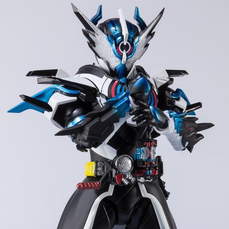 Kamen Rider S.H.Figuarts Kamen Rider Cross-Z Evol Exclusive Action Figure Gallery Image 8