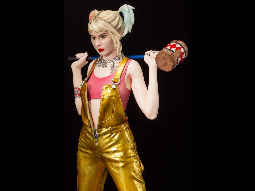Birds of Prey ArtFX Harley Quinn Statue Gallery Image 14