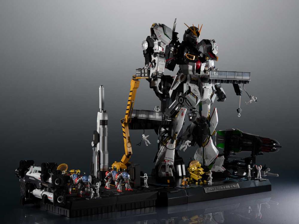 Mobile Suit Gundam: Char's Counterattack Metal Structure RX-93 Nu Gundam Londo Bell Engineers Option Parts Exclusive Set Gallery Image 4