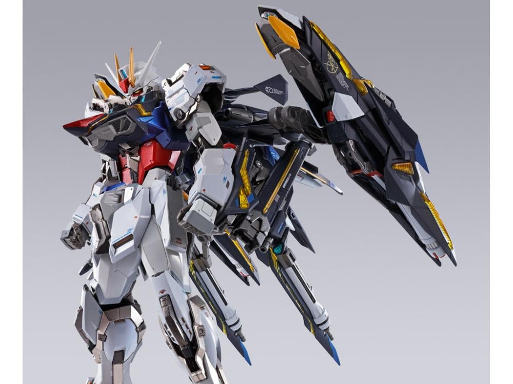 Gundam Metal Build Lightning Striker Exclusive Option Set