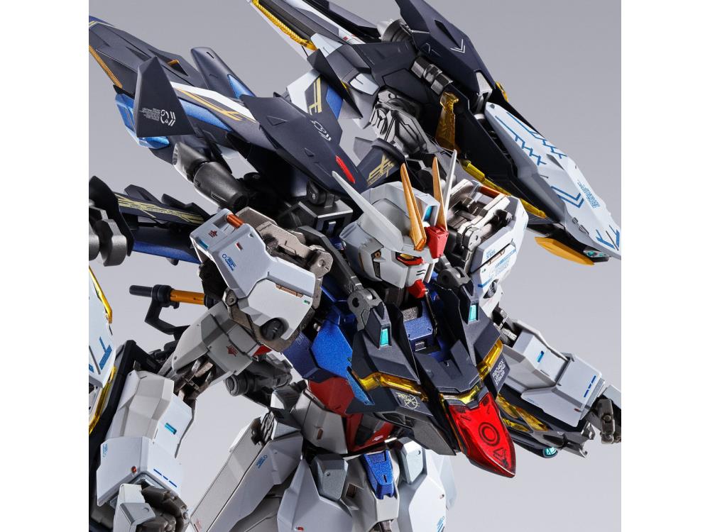 Gundam Metal Build Lightning Striker Exclusive Option Set