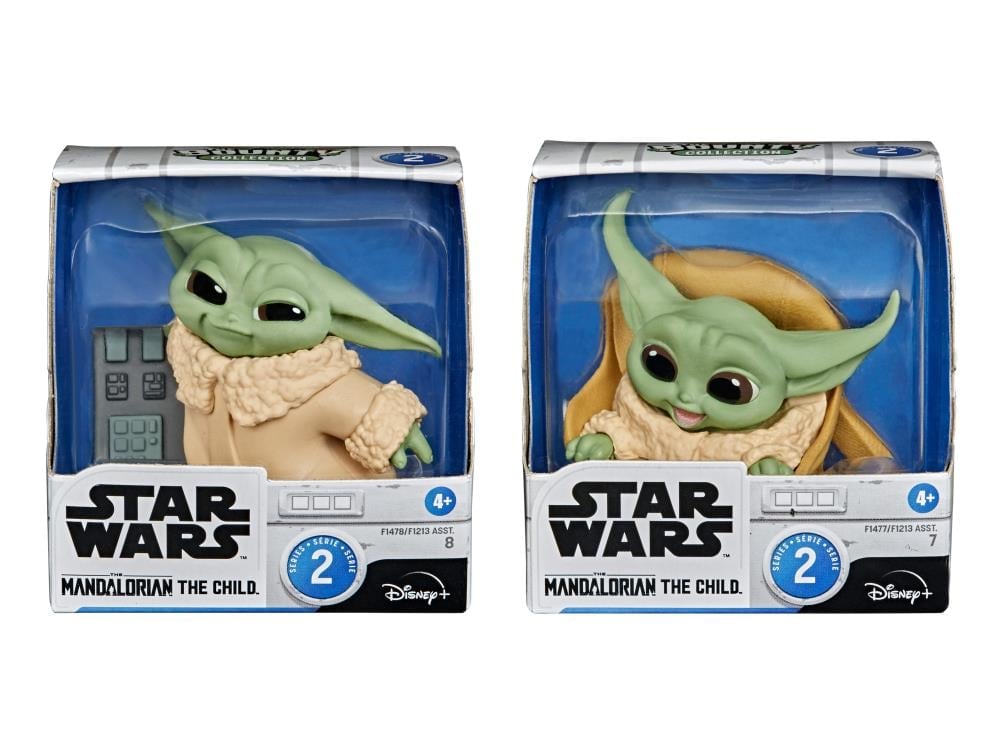The Mandalorian The Bounty Collection The Child Pushing Button & Ride Moment Two-Pack Gallery Image 4