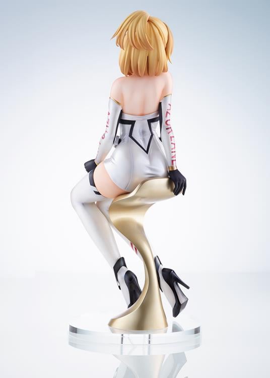 Azur Lane Prince of Wales (The Laureate's Victory Lap) 1/4 Scale Figure Gallery Image 4