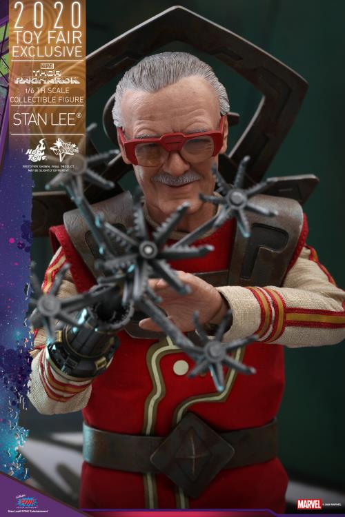 Thor: Ragnarok MMS570 Stan Lee 1/6th Scale Collectible Figure Gallery Image 8