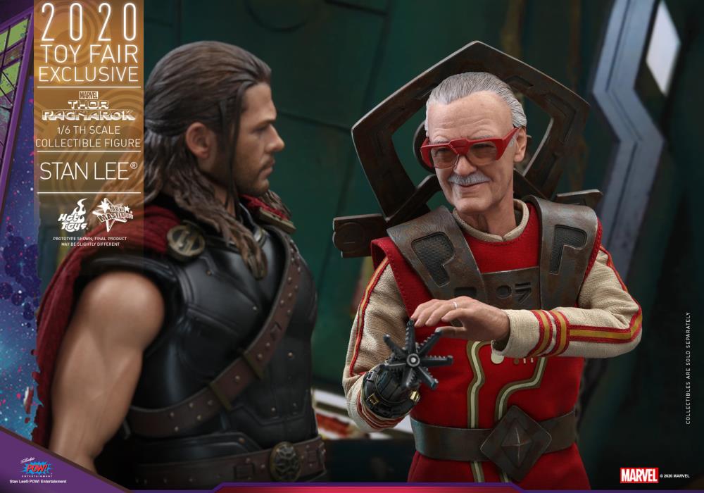 Thor: Ragnarok MMS570 Stan Lee 1/6th Scale Collectible Figure Gallery Image 10
