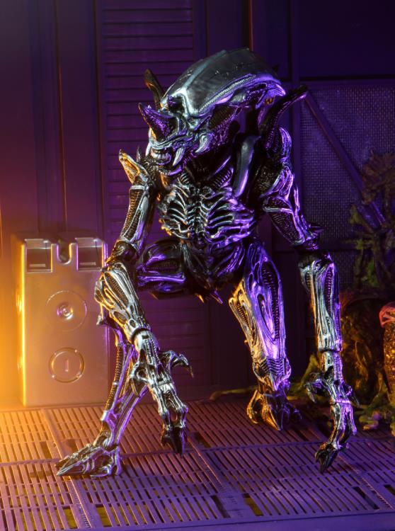 Aliens Ultimate Rhino Alien Figure (Ver. 2) Gallery Image 8