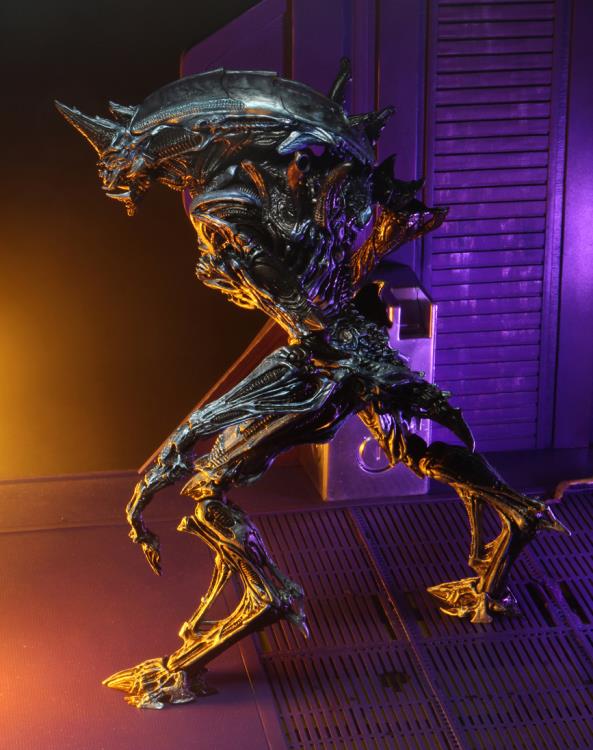 Aliens Ultimate Rhino Alien Figure (Ver. 2)