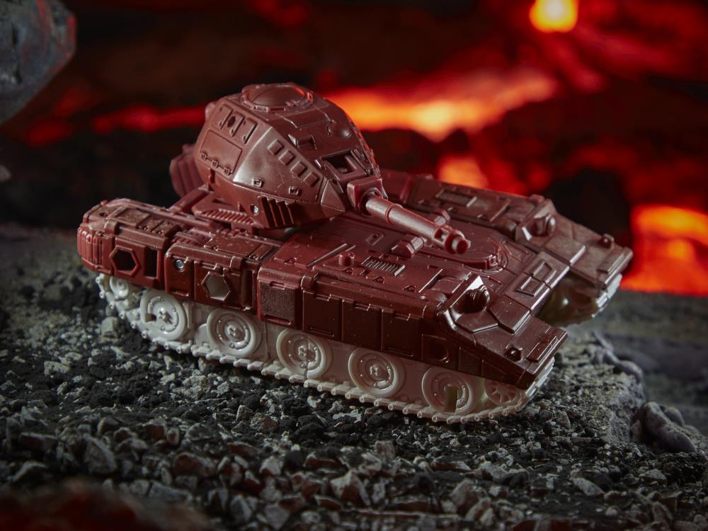 Transformers War for Cybertron: Kingdom Deluxe Warpath Gallery Image 3