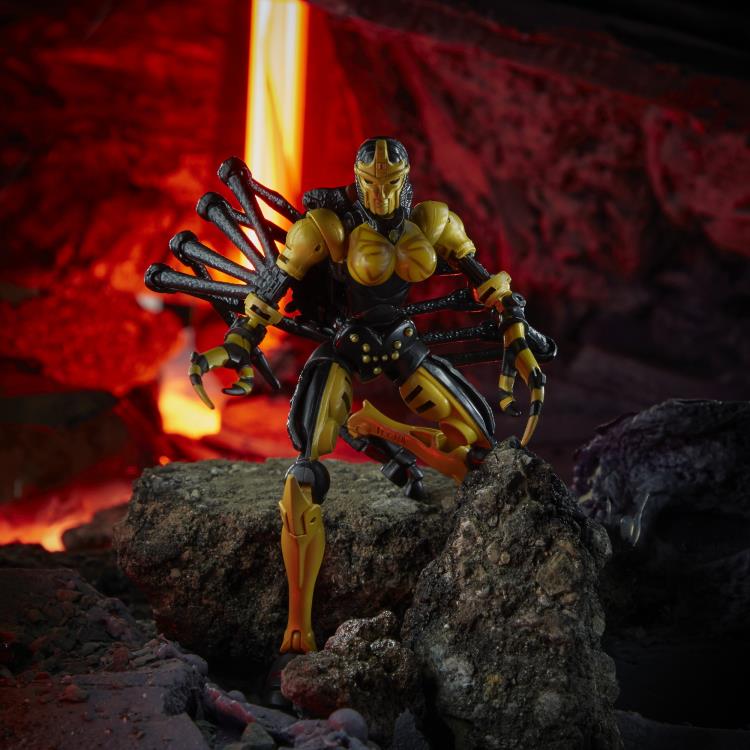 Transformers War for Cybertron: Kingdom Deluxe Blackarachnia Gallery Image 7