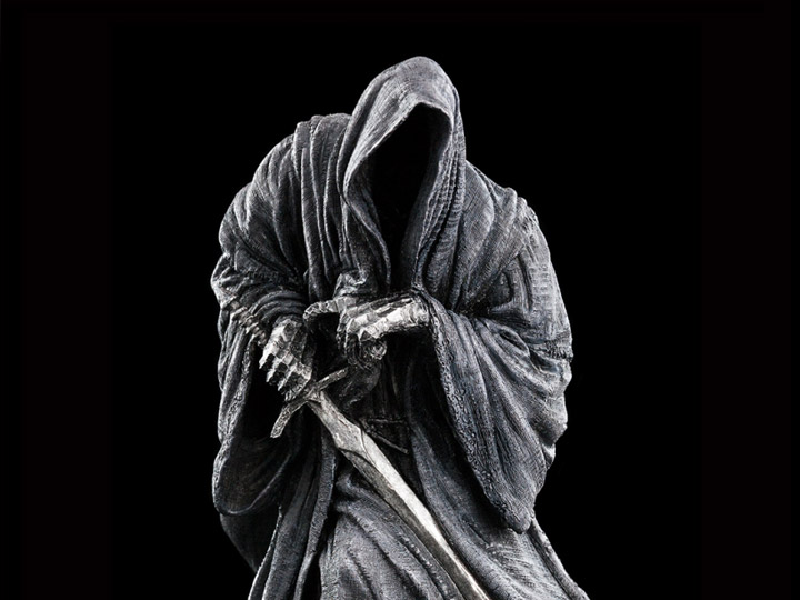 The Lord of the Rings Ringwraith Miniature Figure Gallery Image 1